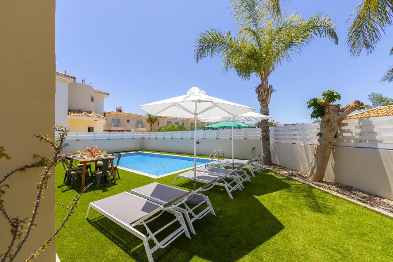 Protaras Palm Villa 54 Eksteriør billede